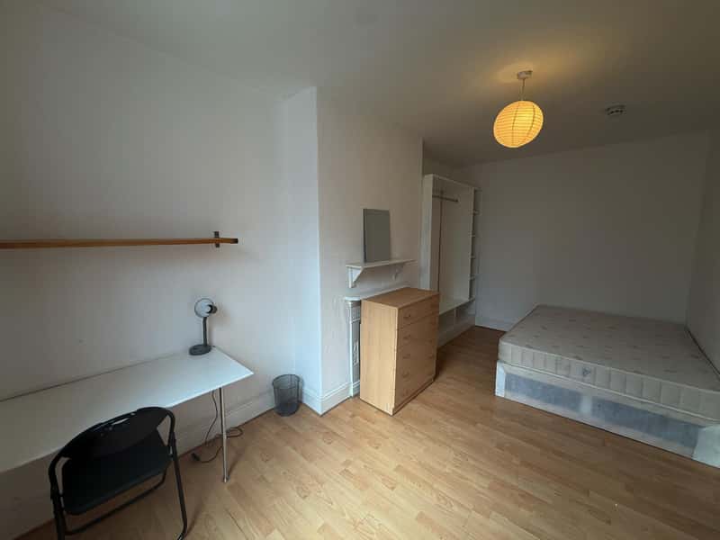 Photo of the property on Richmond Avenue, Hyde Park, Leeds