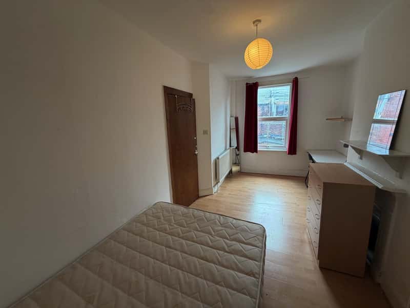 Photo of the property on Richmond Avenue, Hyde Park, Leeds