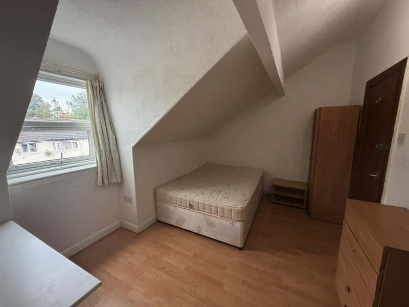 Photo of the property on Richmond Avenue, Hyde Park, Leeds